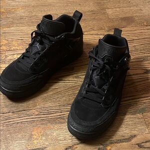 Jordan Spizike Low "Black Cat”